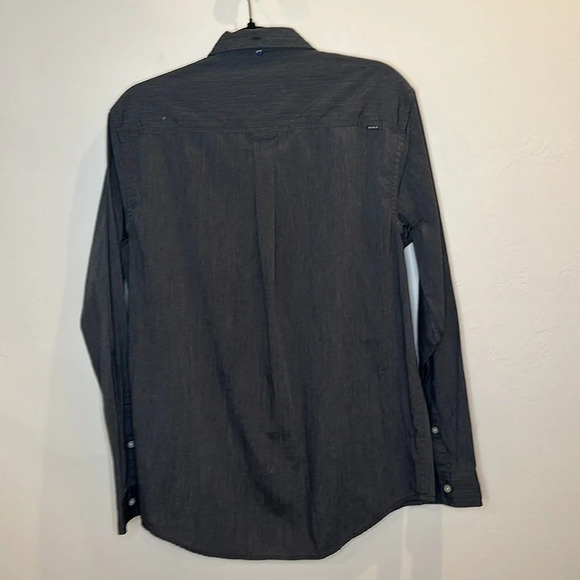 Men's Hurley Button Down - Picture 4 of 5